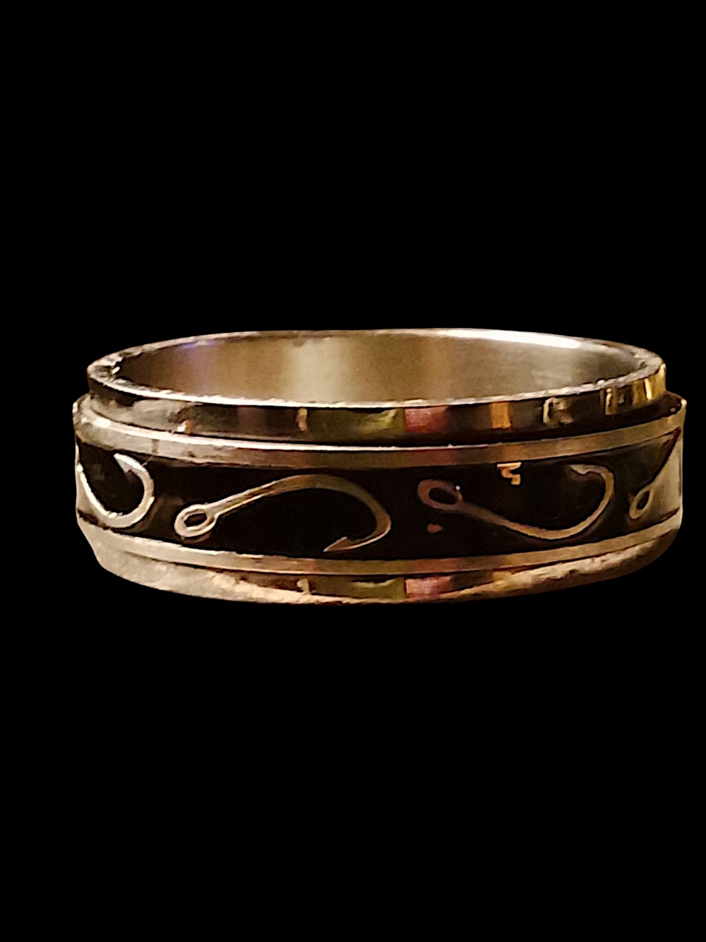 Black Inlay Wave Pattern Women's Band